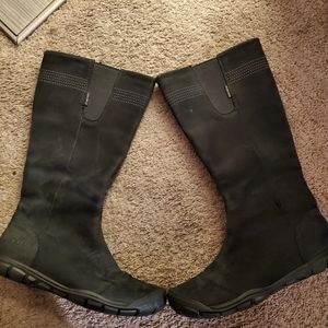 Keen Black Mid Calf Contour Arch 5.5 Women Boots